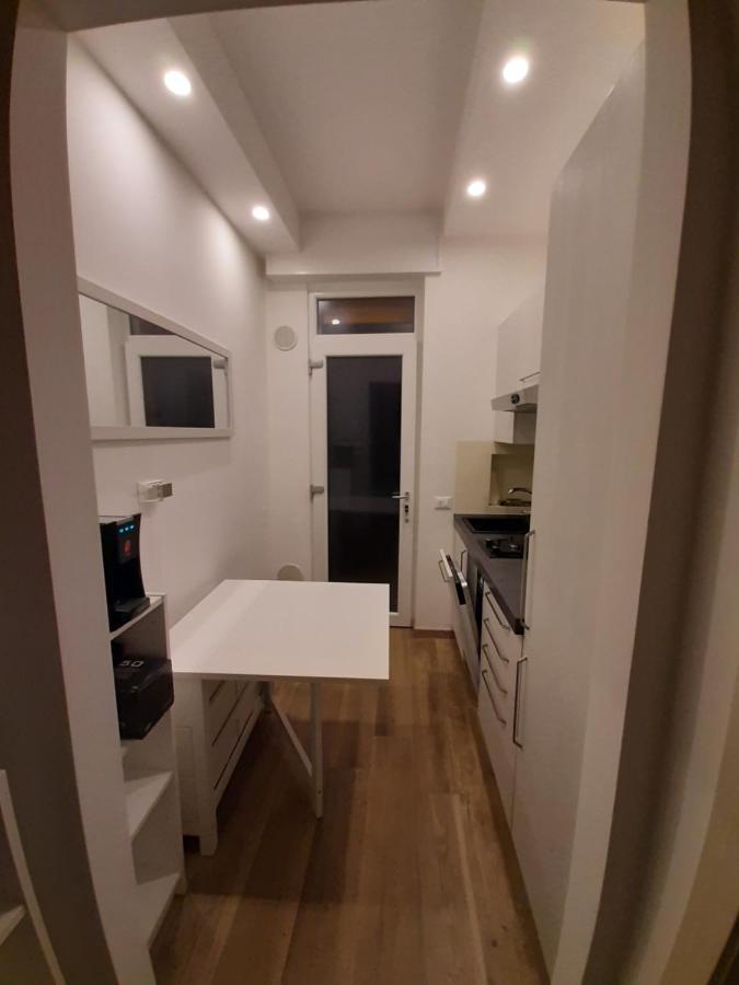 Апартаменти Appa49 Vicino Ospedale Borgo Roma, Fiera E Univr Верона Екстер'єр фото